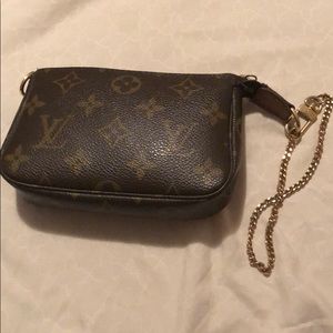 LV (small wristlet)